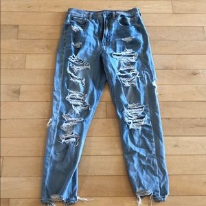 American Eagle raw hem boyfriend jeans